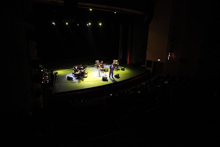 Bernard Sauvat Au Casino Du Liban